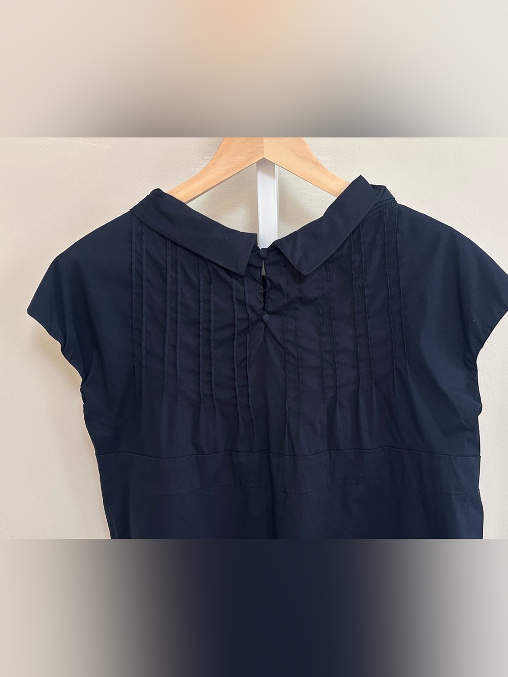 Miu Miu Made in Italy Navy Pleated Poplin Blouse Top IT 42 - Picture 4 of 9